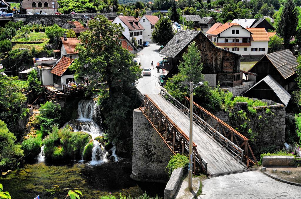 Rooms Marijana Obrovac Slunj Exterior foto